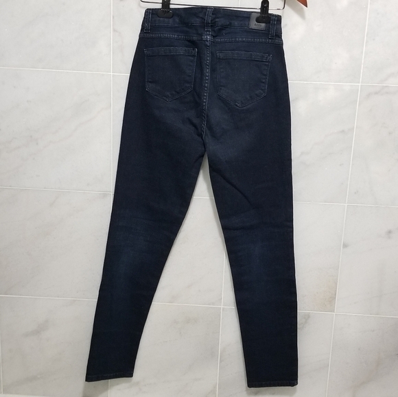 ECRU Darkwashed Straight Leg Demin Jean 27 - Picture 5 of 10